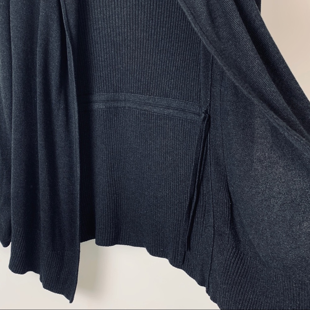 SOLD✨Lululemon Peace Of Mind Wrap Heathered Black✨ - Picture 6 of 8